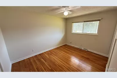 10830 Atterbury Drive, Saint Louis, MO 63123 - Photo 14