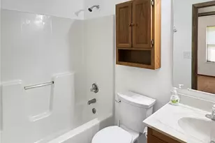 7720 Meadow View Cir, Union, MO 63084 - Photo 36