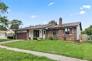 763 Mediterranean Dr, Florissant, MO 63031 - Photo 1