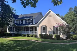 2131 Hickory Dr, Chesterfield, MO 63005 - Photo 1