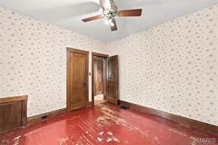 201 Perry St, Saint Charles, MO 63301 - Photo 28