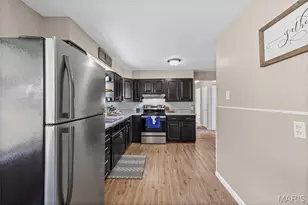 10 Valley Rd, Saint Charles, MO 63303 - Photo 26