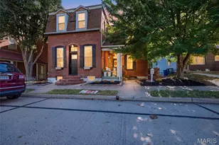 1216 N 5th St, Saint Charles, MO 63301 - Photo 8