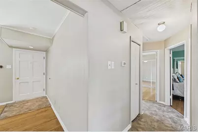 4303 Martyridge Court, Saint Louis, MO 63129 - Photo 8