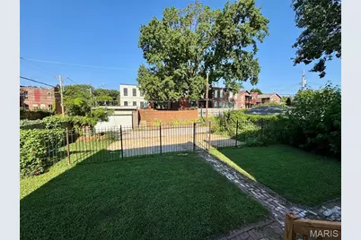 2137 California Avenue, Saint Louis, MO 63104 - Photo 8