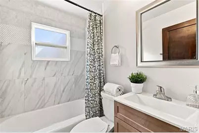 10620 Saint Stephen Lane, Saint Ann, MO 63074 - Photo 14