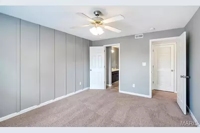 9733 Crayford Road #9E, Saint Louis, MO 63123 - Photo 12