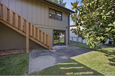2675 Victron Drive, Saint Louis, MO 63129 - Photo 28