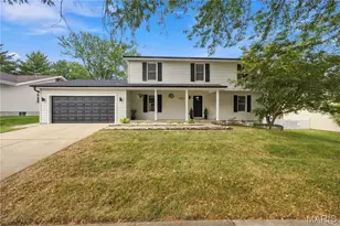 2952 N Kristopher Bend Ct, Saint Charles, MO 63303 - Photo 2
