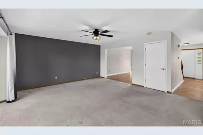 4356 Kensington Manor Drive, Saint Louis, MO 63128 - Photo 16