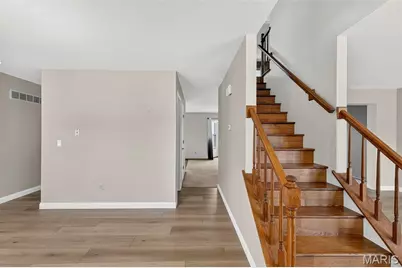 4356 Kensington Manor Drive, Saint Louis, MO 63128 - Photo 6