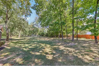 70 Breezeview Drive, Ballwin, MO 63021 - Photo 48