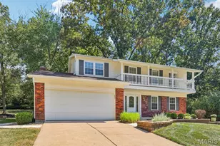 70 Breezeview Dr, Ballwin, MO 63021 - Photo 6