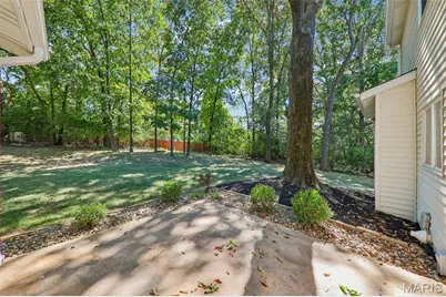 70 Breezeview Drive, Ballwin, MO 63021 - Photo 50