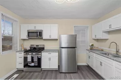 4331 S 38th Street, Saint Louis, MO 63116 - Photo 22