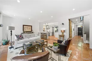 4510 Pershing Pl, Saint Louis, MO 63108 - Photo 6