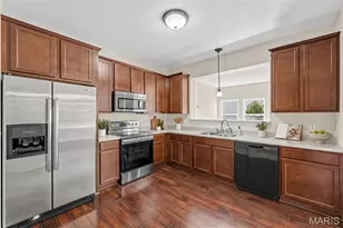 1700 Coupru Ct, Saint Peters, MO 63376 - Photo 4