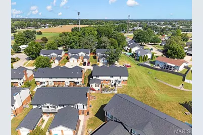 222 Deer Hollow Court #17, O'Fallon, MO 63366 - Photo 8