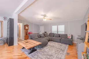 237 Jerry Miller Ln, Silex, MO 63377 - Photo 12