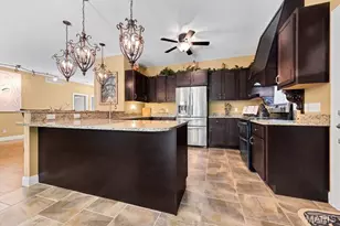 23540 Cabin Ridge Dr, Warrenton, MO 63383 - Photo 22
