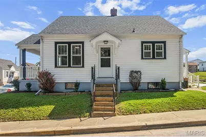 700 Benton, Saint Charles, MO 63301 - Photo 1