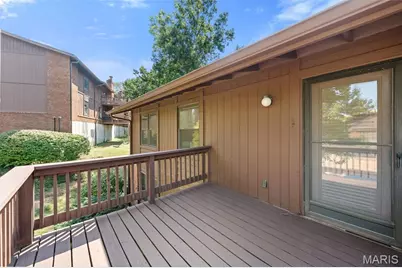 1968 Meadowtree Lane #5, Kirkwood, MO 63122 - Photo 12
