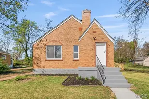 129 N Dade Ave, Ferguson, MO 63135 - Photo 1