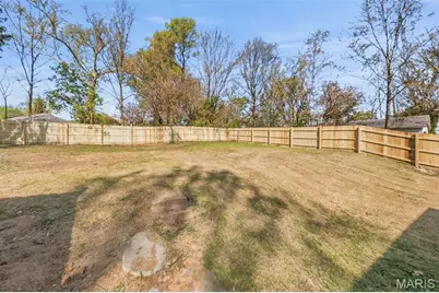 129 N Dade Avenue, Ferguson, MO 63135 - Photo 28