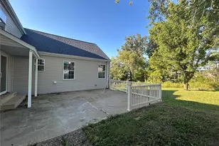 464 Legacy Ln, Villa Ridge, MO 63089 - Photo 12