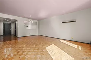 200 S Brentwood Blvd, Saint Louis, MO 63105 - Photo 12