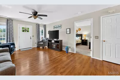 312 Hawks View Drive, O'Fallon, MO 63368 - Photo 10