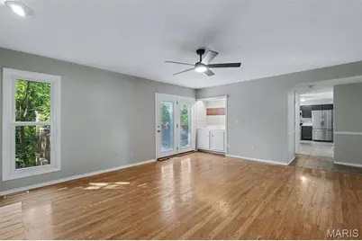 2803 Elk Peak Court, Saint Louis, MO 63129 - Photo 8