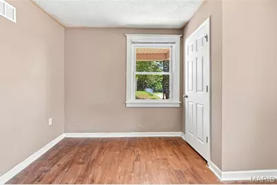 7809 Elton, Saint Louis, MO 63123 - Photo 14