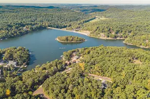 1806 Shield Ct, Lake Sherwood, MO 63357 - Photo 74