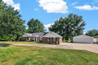 2442 Jackson Road, Wentzville, MO 63385 - Photo 2