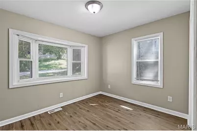 6155 Emerald Avenue, Ferguson, MO 63135 - Photo 14