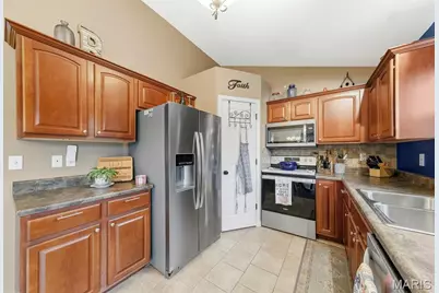 838 Greenbriar, Union, MO 63084 - Photo 8