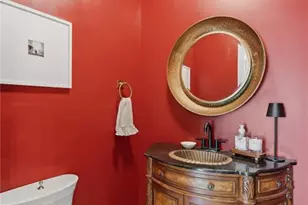 9532 S Geyer Rd, Sunset Hills, MO 63127 - Photo 14