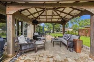 9532 S Geyer Rd, Sunset Hills, MO 63127 - Photo 46