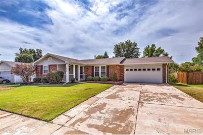 1640 Flordawn Drive, Florissant, MO 63031 - Photo 2