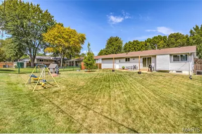 1640 Flordawn Drive, Florissant, MO 63031 - Photo 4