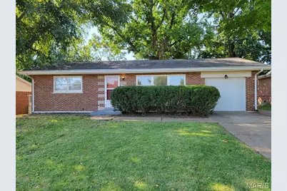 2020 Saint Stephen Drive, Florissant, MO 63033 - Photo 2