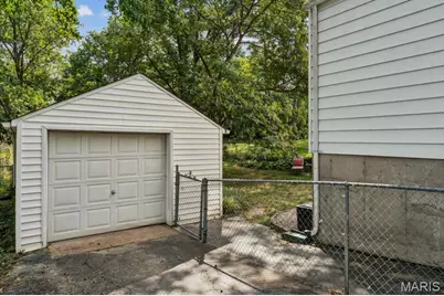 1204 Oday Avenue, Rock Hill, MO 63119 - Photo 30