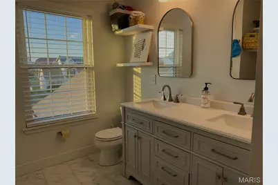 341 Behlmann Meadows Way, Florissant, MO 63034 - Photo 18