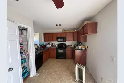 812 Patricia Court, Wentzville, MO 63385 - Photo 2