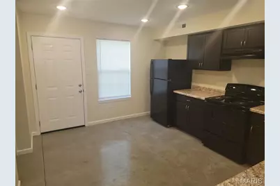 127 Fermo Avenue #1, Ferguson, MO 63135 - Photo 4