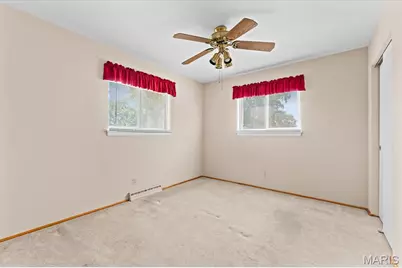 19 W Meadow Lane, Ballwin, MO 63021 - Photo 14