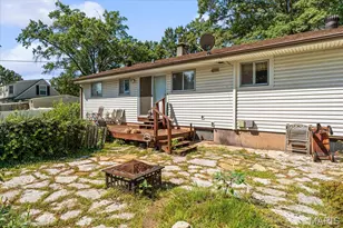 19 W Meadow Ln, Ballwin, MO 63021 - Photo 28