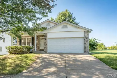 230 New York Street, Kirkwood, MO 63122 - Photo 2