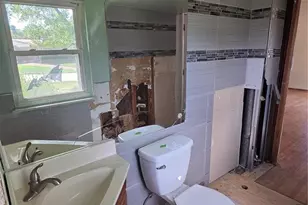 521 Barcia Dr, Rock Hill, MO 63119 - Photo 12